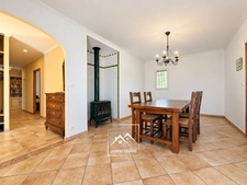 MONTRÉJEAU (31) – À VENDRE – Maison de plain-pied de 124 m² – 3 chambres et bureau – Véranda, garage et terrain de 2 576 m².