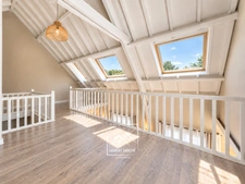 PAU (64) –  À VENDRE - Maison familiale de 213 m² - 5 chambres, bureau et piscine.