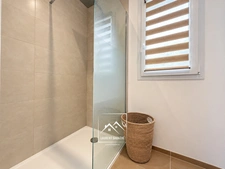 IDRON (64) – À VENDRE – Maison neuve de plain-pied de 145 m² – 4 chambres, suite parentale, terrasse et garage.