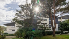 Seignosse le Penon (40) - À vendre appartement T2 Bis 31m2 rénové et meublé avec place de stationnement privative.