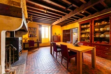 Pau (64) - For sale: Property of 450m2 - Forest and meadow of 20 ha with exceptional views of the Pyrenees in a quiet location.