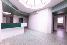 PAU (64) - Place de Verdun - À vendre bureaux ou appartement de 235m2