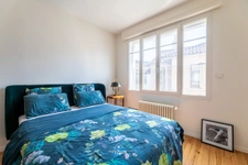 PAU (64) secteur Trespoey / Parc Beaumont - À VENDRE - Appartement T4 entièrement rénové avec garage.