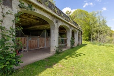 Pau (64) - For sale: Property of 450m2 - Forest and meadow of 20 ha with exceptional views of the Pyrenees in a quiet location.