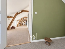 LARREULE (65) – À VENDRE – Maison ancienne rénovée de 192 m² – 4 chambres, dépendances et terrain piscinable de 2 180 m²