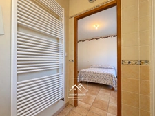 MONTRÉJEAU (31) – À VENDRE – Maison de plain-pied de 124 m² – 3 chambres et bureau – Véranda, garage et terrain de 2 576 m².