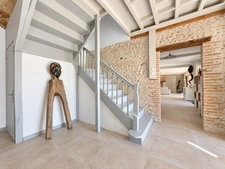 LARREULE (65) – À VENDRE – Maison ancienne rénovée de 192 m² – 4 chambres, dépendances et terrain piscinable de 2 180 m²