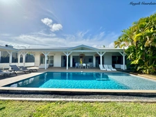 EN EXCLUSIVITE - A VENDRE - VILLA DE PRESTIGE MEUBLEE AVEC VUE MER - SAINT FRANCOIS