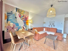 A VENDRE - VUE MER A COUPER LE SOUFFLE – MAGNIFIQUE T3 EN PREMIERE LIGNE - SAINTE ANNE