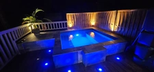 A VENDRE - BUNGALOW ENTIEREMENT MEUBLE ET EQUIPE AVEC TERRAIN DE 575M2 – SAINT FRANCOIS