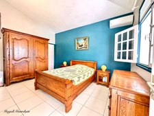 FOR SALE MAGNIFICENT VILLA AND ITS ANNEXES - SAINT FRANCOIS