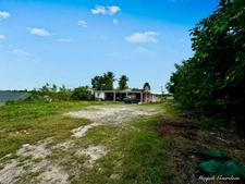 EN EXCLUSIVITE - MAGNIFIQUE TERRAIN A SAINT FRANCOIS