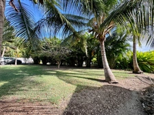 A VENDRE - BUNGALOW ENTIEREMENT MEUBLE ET EQUIPE AVEC TERRAIN DE 575M2 – SAINT FRANCOIS