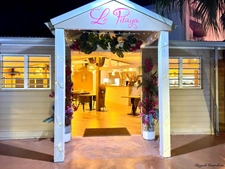 EN EXCLUSIVITE - FONDS DE COMMERCE - RESTAURANT EMPLACEMENT N°1 MARINA SAINT FRANCOIS