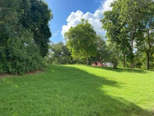  A VENDRE - STUDIO D'EXCEPTION EN REZ DE JARDIN – BORD DE MER SAINTE ANNE