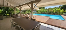 SAINT FRANCOIS - MAGNIFICENT PROPERTY: VILLA WITH ITS INDEPENDENT BUNGALOW