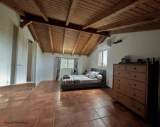 A VENDRE - PROPRIÉTÉ AVEC FORT POTENTIEL LOCATIF – SAINT-FRANÇOIS