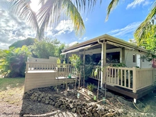 A VENDRE - BUNGALOW ENTIEREMENT MEUBLE ET EQUIPE AVEC TERRAIN DE 575M2 – SAINT FRANCOIS