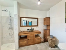 A VENDRE – SAINT-FRANÇOIS – VILLA CONTEMPORAINE 2024 AVEC PISCINE & T2 INDÉPENDANT
