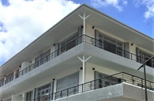 IMMEUBLE DE RAPPORT MIXTE - CENTRE VILLE POINTE A PITRE 