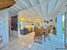 EN EXCLUSIVITE - A VENDRE - MAISON RENOVEE EN 2023 - PLAGES A PIED BOIS JOLAN & BOURG - SAINTE ANNE