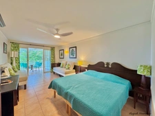 A VENDRE – GRAND STUDIO MEUBLÉ VUE MER CLÉ EN MAIN EN RÉSIDENCE TOURISTIQUE AVEC ACCÈS DIRECT PLAGE - SAINTE ANNE