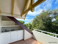 EN EXCLUSIVITE SAINTE ANNE - T3 AVEC PETITE VUE MER EN RESIDENCE   