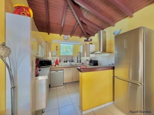 A VENDRE VILLA MEUBLÉE & TOTALEMENT EQUIPEE AVEC PISCINE – EMPLACEMENT PREMIUM