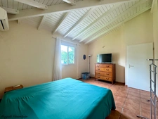 EXCLUSIVITE - A VENDRE MAGNIFIQUE MAISON - SAINT FRANCOIS 