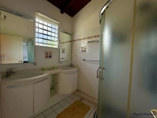 A VENDRE VILLA MEUBLÉE & TOTALEMENT EQUIPEE AVEC PISCINE – EMPLACEMENT PREMIUM