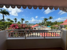 EN EXCLUSIVITE - SAINTE-ANNE – STUDIO PREMIÈRE LIGNE – VUE MER & PISCINE