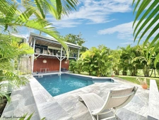 EXCEPTIONAL CONTEMPORARY VILLA - SAINTE ANNE