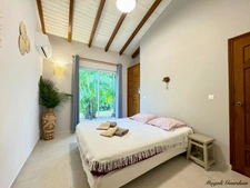 SAINT FRANCOIS - MAGNIFICENT PROPERTY: VILLA WITH ITS INDEPENDENT BUNGALOW
