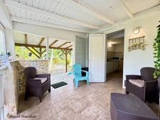 EN EXCLUSIVITE - PROPRIETE & SON JARDIN TROPICAL - SAINTE ANNE