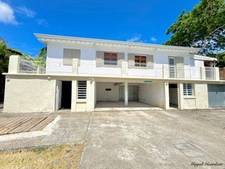 Grande villa de charme – Fort potentiel locatif – Quartier recherché de la Coulée à Saint-François