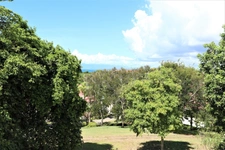 EN EXCLUSIVITE SAINTE ANNE - T3 AVEC PETITE VUE MER EN RESIDENCE   