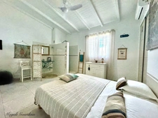 Exceptional 6-room villa for sale in SAINT FRANCOIS (971)