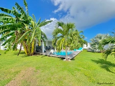 A VENDRE - EXCEPTIONNELLE VILLA CONTEMPORAINE AVEC STUDIO – SAINT-FRANÇOIS
