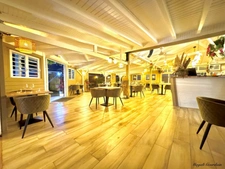 EN EXCLUSIVITE - FONDS DE COMMERCE - RESTAURANT EMPLACEMENT N°1 MARINA SAINT FRANCOIS