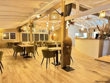 EN EXCLUSIVITE - FONDS DE COMMERCE - RESTAURANT EMPLACEMENT N°1 MARINA SAINT FRANCOIS