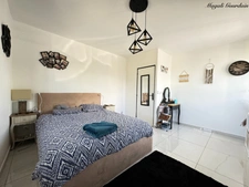 EN EXCLUSIVITE - A VENDRE - PROPRIETE D'EXCEPTION AVEC VUE MER ET POTENTIEL LOCATIF REMARQUABLE - SAINTE ANNE