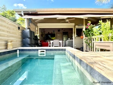 SAINT FRANCOIS - MAGNIFICENT PROPERTY: VILLA WITH ITS INDEPENDENT BUNGALOW