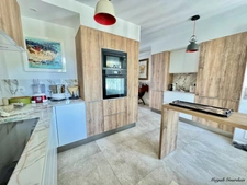 FOR SALE - PRESTIGE TRIPLEX - RENOVATED - INCREDIBLE SEA VIEW - WALKING DISTANCE TO THE BEACH - SAINT FRANCOIS