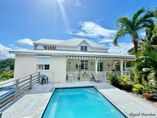 EN EXCLUSIVITE - PROPRIETE & SON JARDIN TROPICAL - SAINTE ANNE