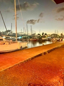 EN EXCLUSIVITE - UNIQUE TERRAIN A VENDRE VUE MARINA ET GOLF - SAINT FRANCOIS (971)