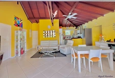 A VENDRE VILLA MEUBLÉE & TOTALEMENT EQUIPEE AVEC PISCINE – EMPLACEMENT PREMIUM