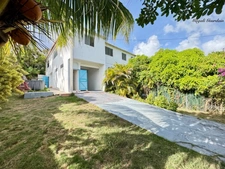 House for sale 7 rooms SAINTE ANNE (971)