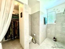 Exceptional 6-room villa for sale in SAINT FRANCOIS (971)
