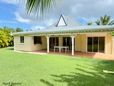 EXCLUSIVITE - A VENDRE MAGNIFIQUE MAISON - SAINT FRANCOIS 