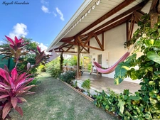 EN EXCLUSIVITE - A VENDRE - MAISON RENOVEE EN 2023 - PLAGES A PIED BOIS JOLAN & BOURG - SAINTE ANNE